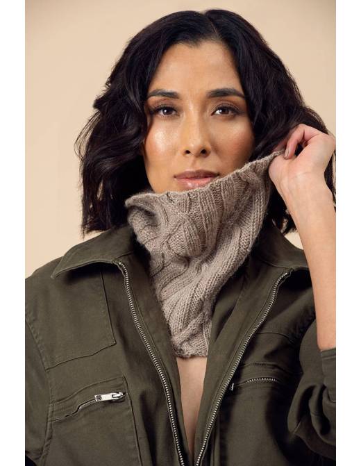 Anahi Cowl